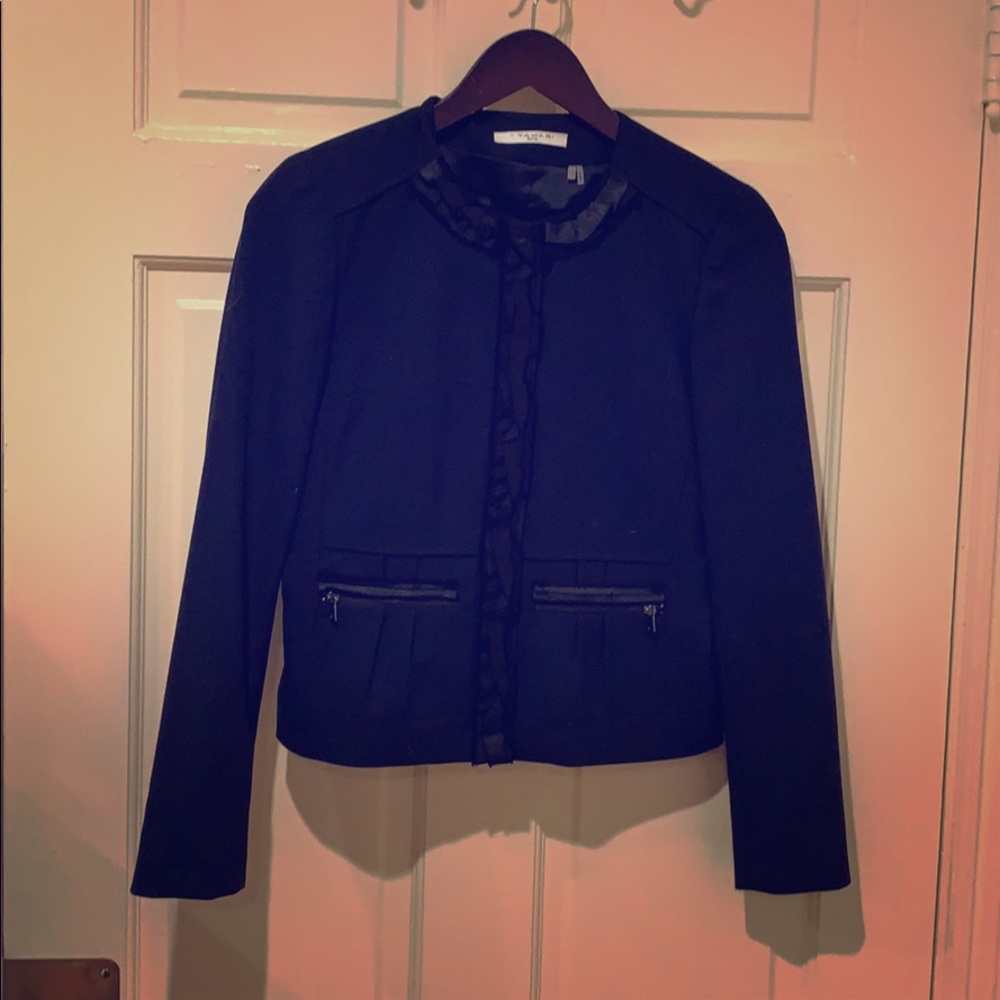 Tahari Formal Jacket Size 2P NWOT
